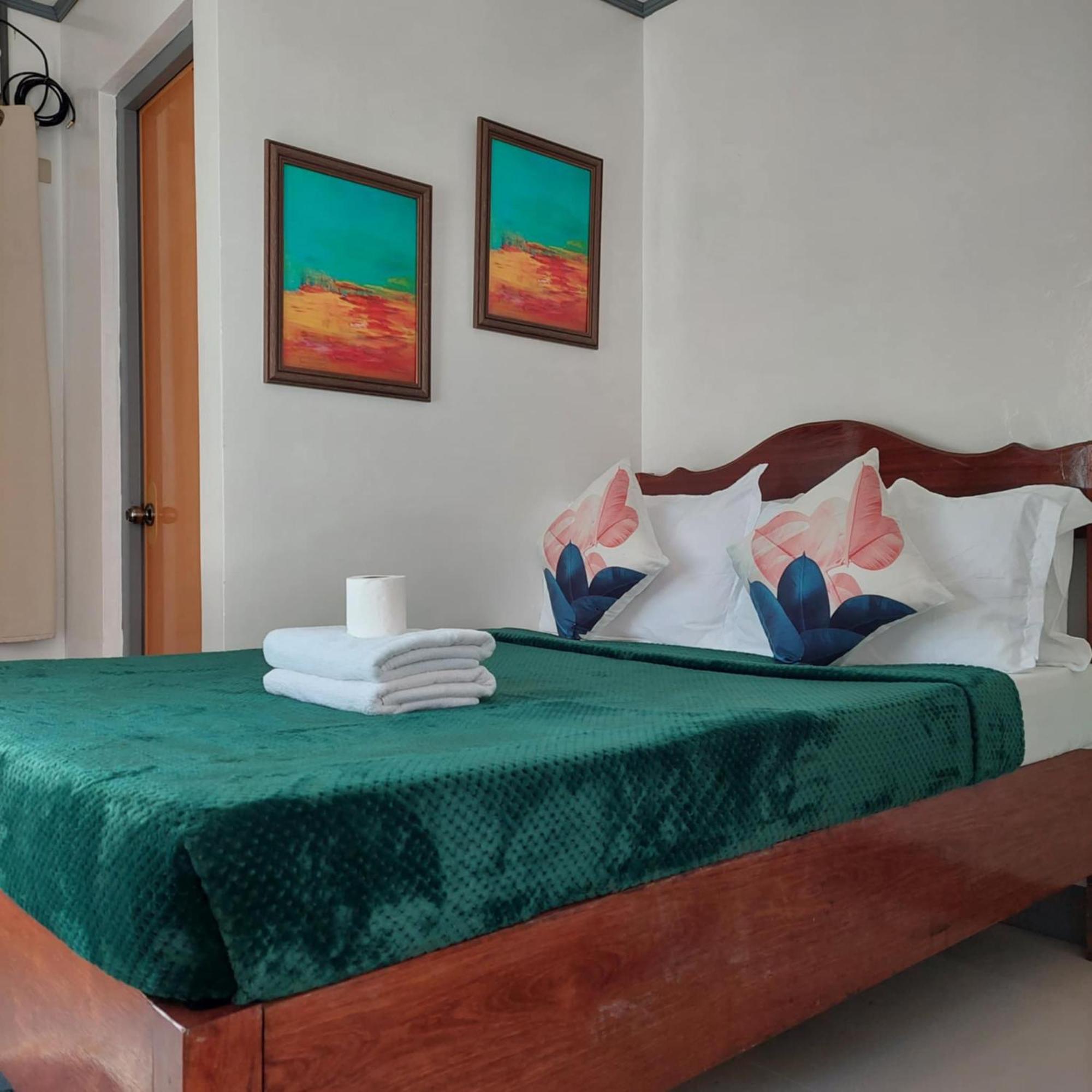 Casa Mariella 888 Bed & Breakfast Ел Нидо Екстериор снимка